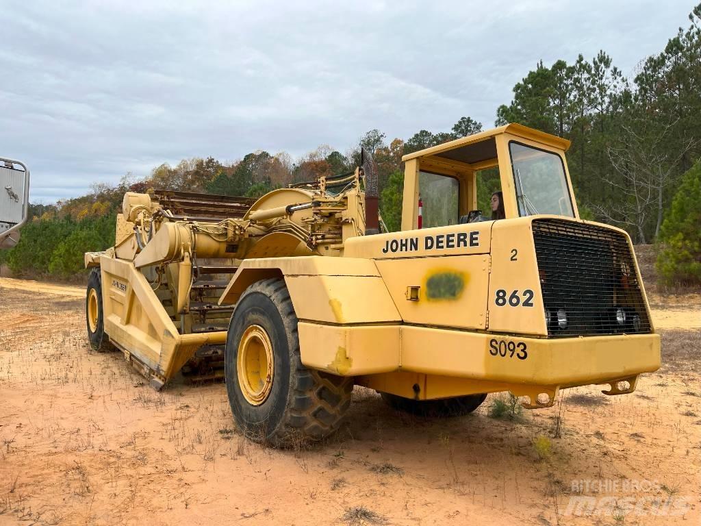DEERE 862 Elevatoare