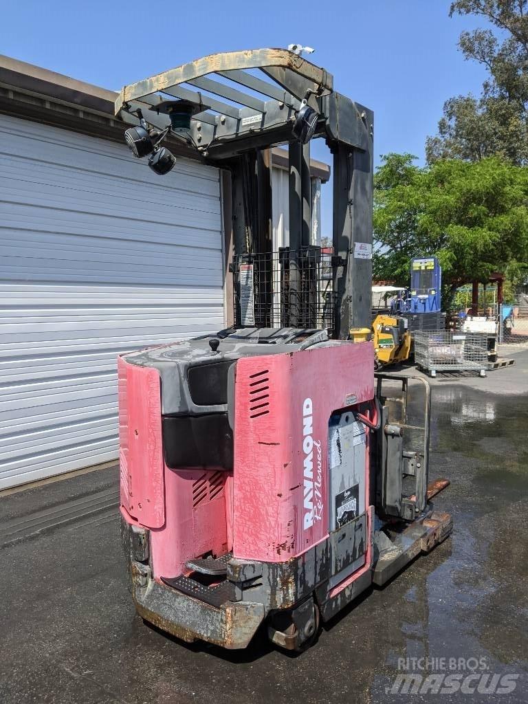 Raymond R40TT Stivuitor electric