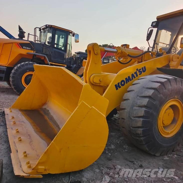 Komatsu WA 470 Incarcator pe pneuri
