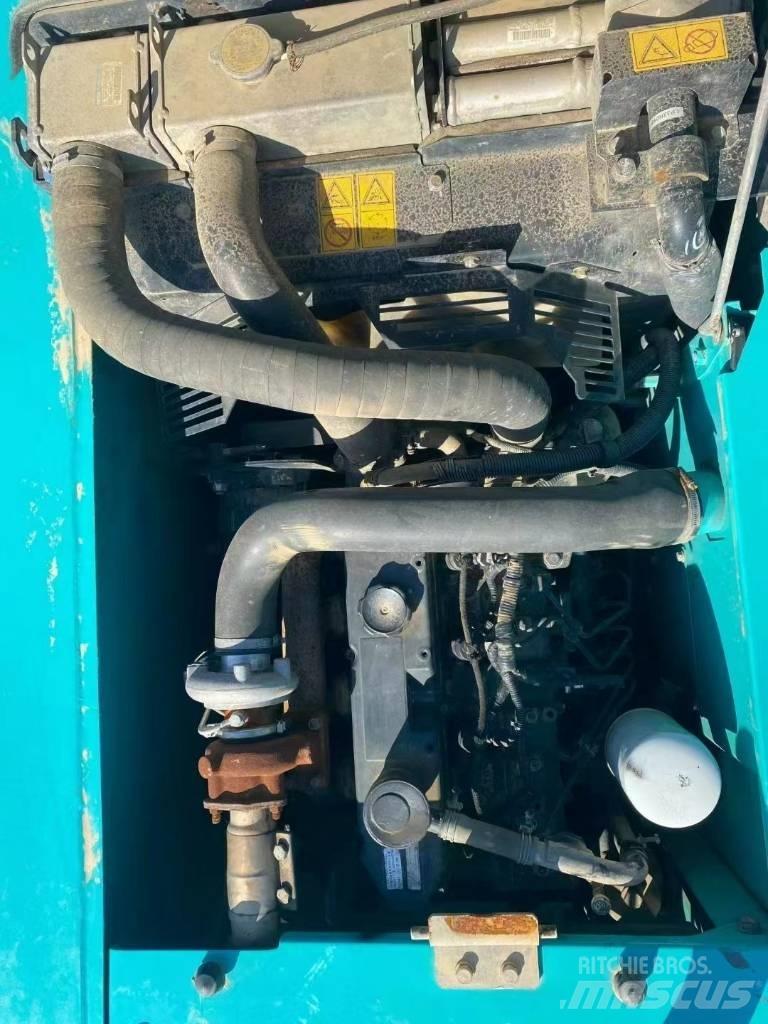 Kobelco SK 130 Excavatoare pe șenile
