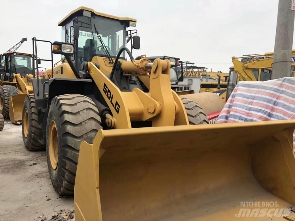 SDLG LG956L Buldoexcavatoare