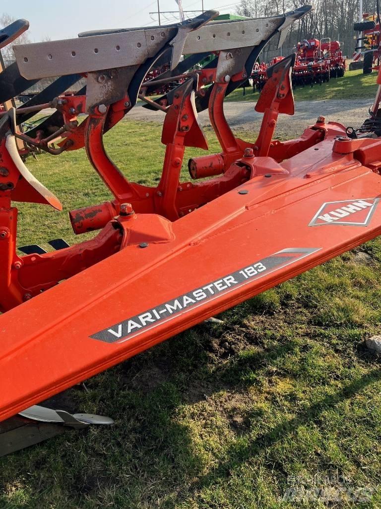 Kuhn Vari-Master 183 Pluguri reversibile