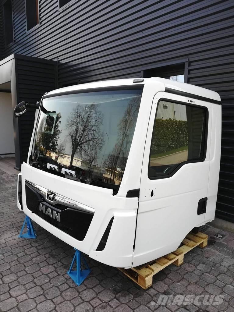 MAN TGL EURO 6 Cabine si interior