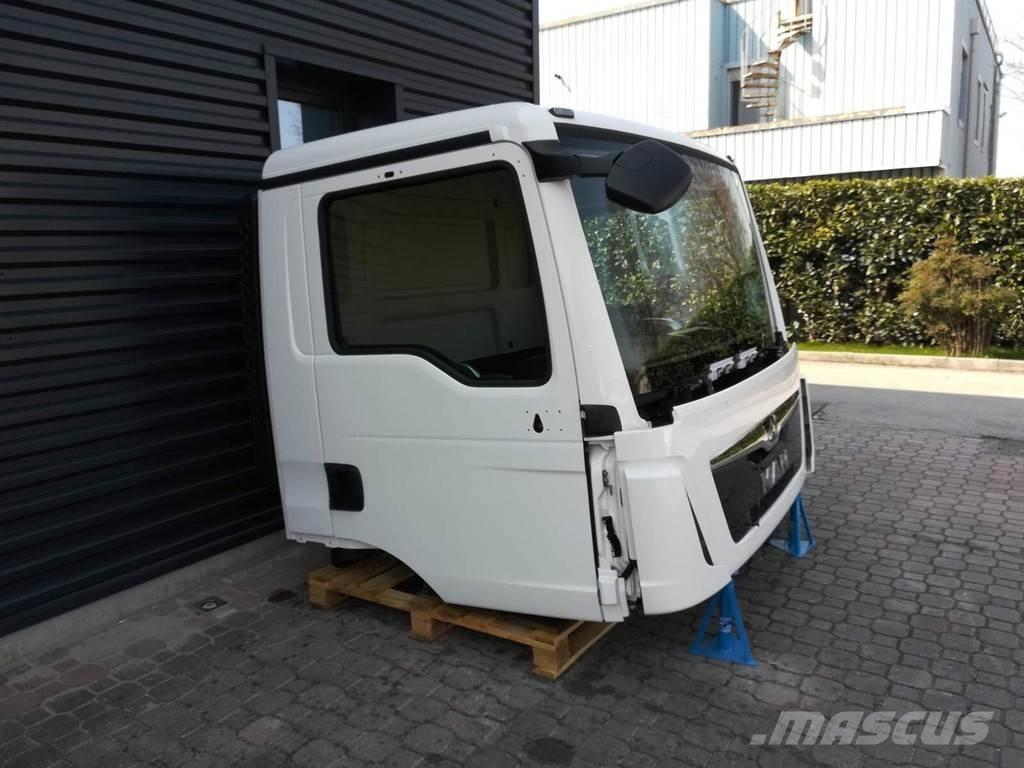 MAN TGL EURO 6 Cabine si interior