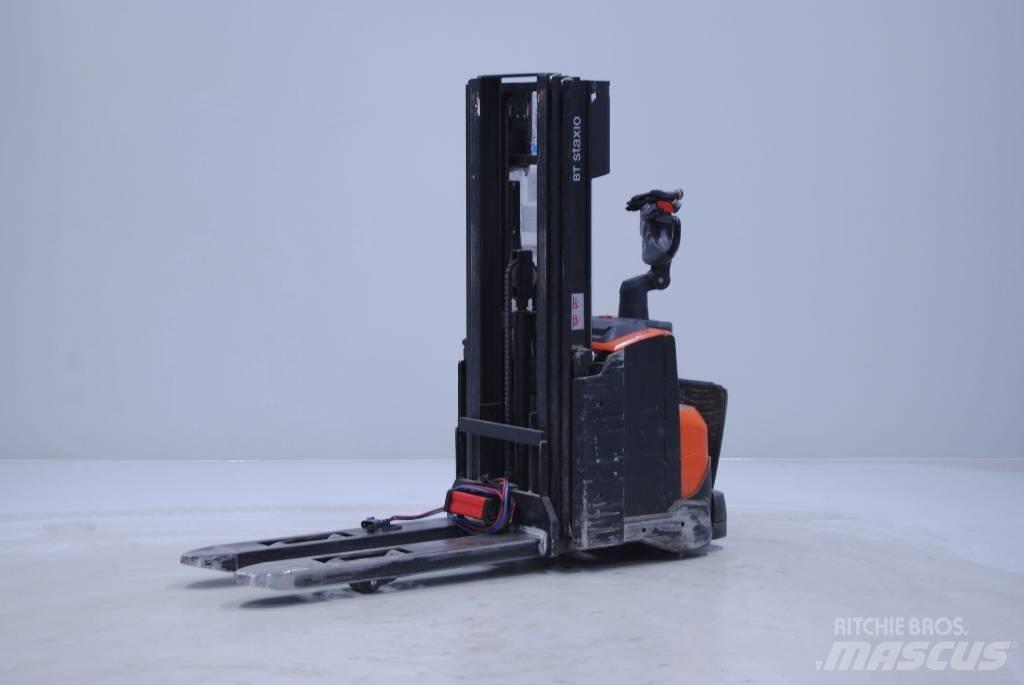 Toyota SWE140L Transpaleta manuala