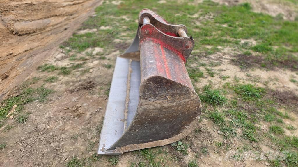 Takeuchi TB 2150 Excavatoare pe șenile
