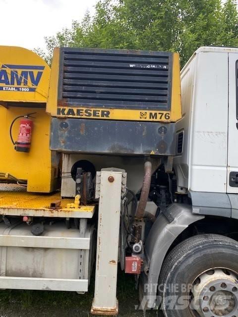 Iveco TRAKKER Camioane cu macara