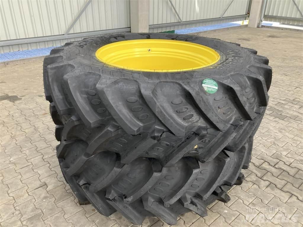 BKT 520/85R38 Roti