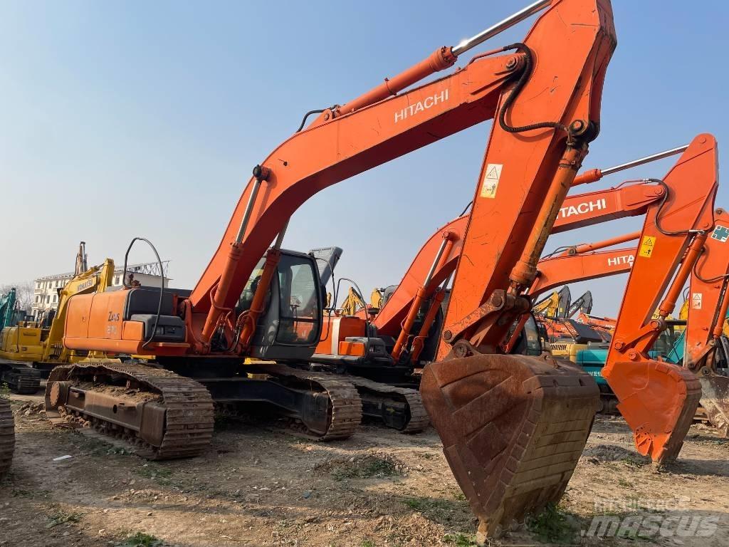 Hitachi ZX 270 Excavatoare pe șenile
