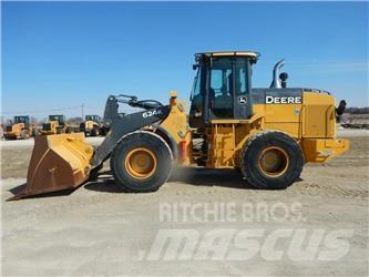 John Deere 624K Incarcator pe pneuri