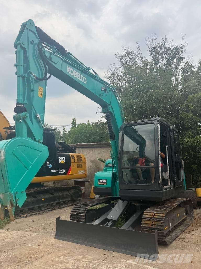 Kobelco SK 75 Excavatoare 7t - 12t