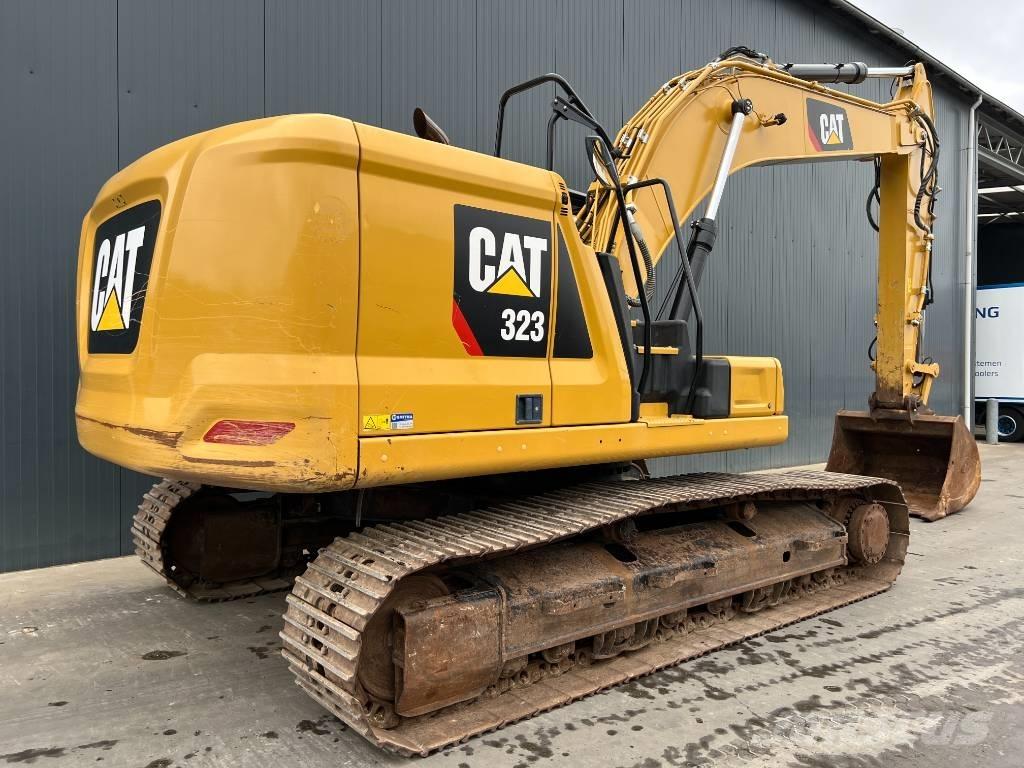 CAT 323 07A Excavatoare pe șenile
