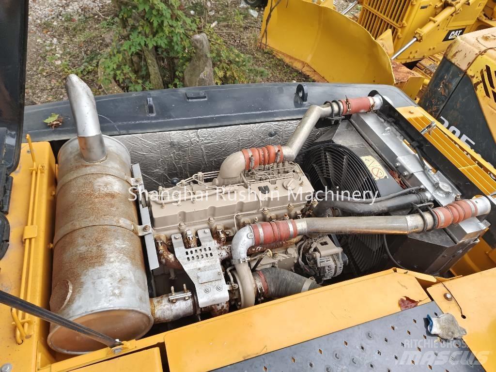 Hyundai 260 LC Excavatoare pe șenile
