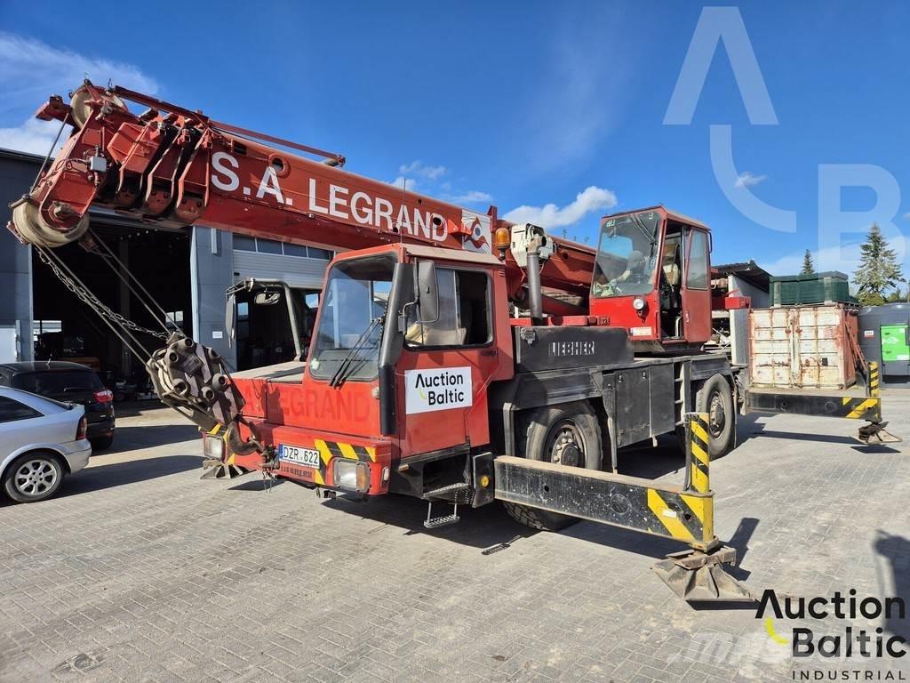 Liebherr UTM 526 Camioane cu macara