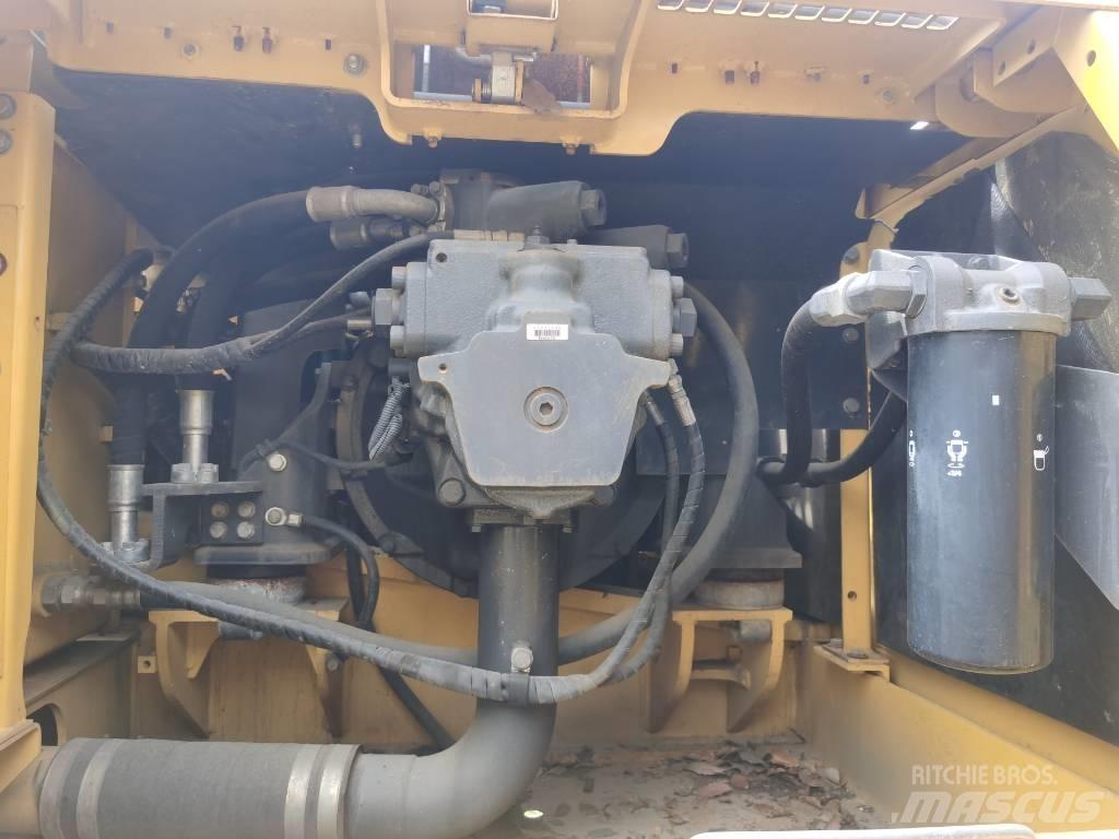 Komatsu PC 350-7 Excavatoare pe șenile
