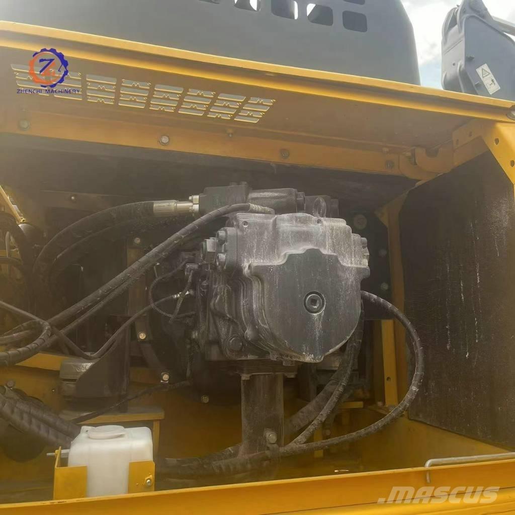 Komatsu PC 450 Excavatoare pe șenile
