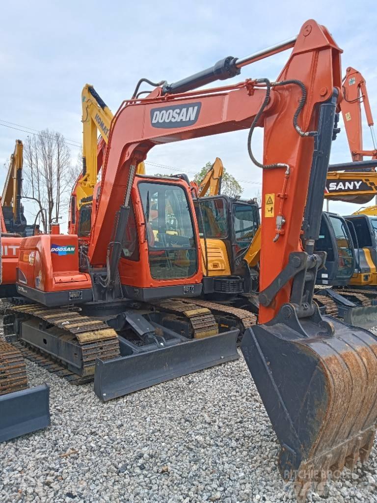 Doosan DX 75 Mini excavatoare < 7t