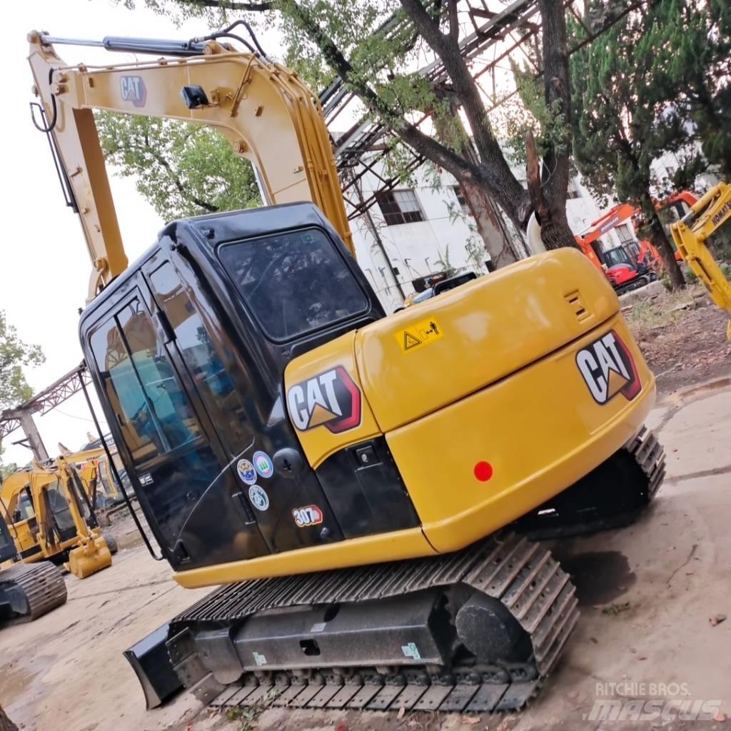 CAT 307 D Excavatoare 7t - 12t