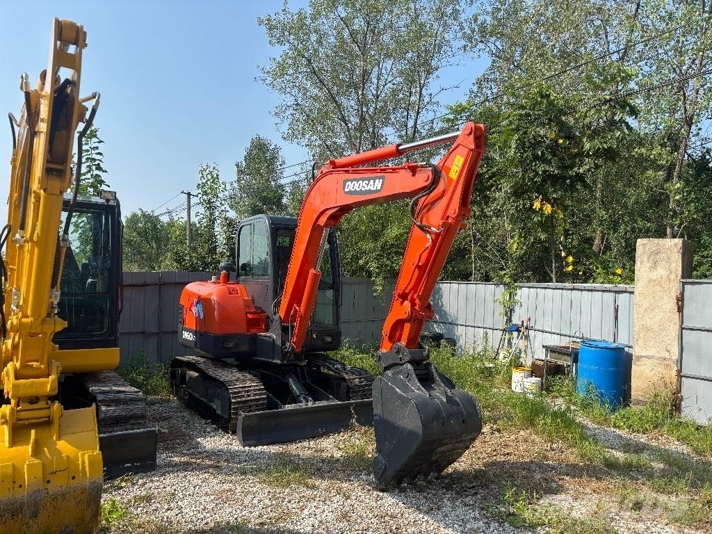 Doosan DH 60-7 Mini excavatoare < 7t