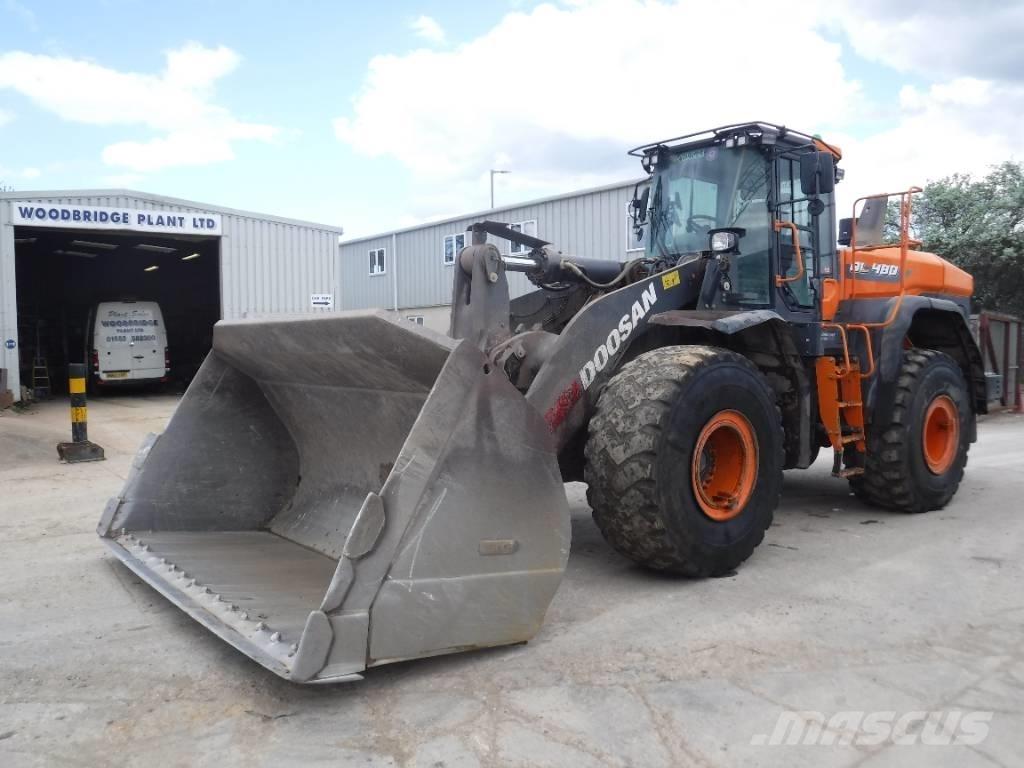 Doosan DL 480-7 Incarcator pe pneuri