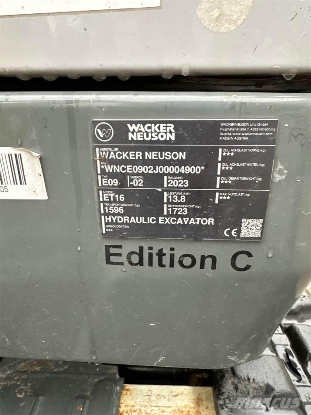 Wacker Neuson ET16 Excavatoare pe șenile
