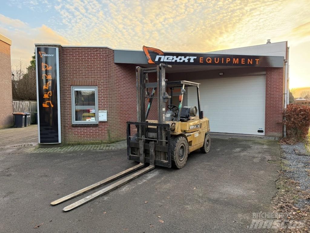 CAT GP 40 Stivuitor GPL