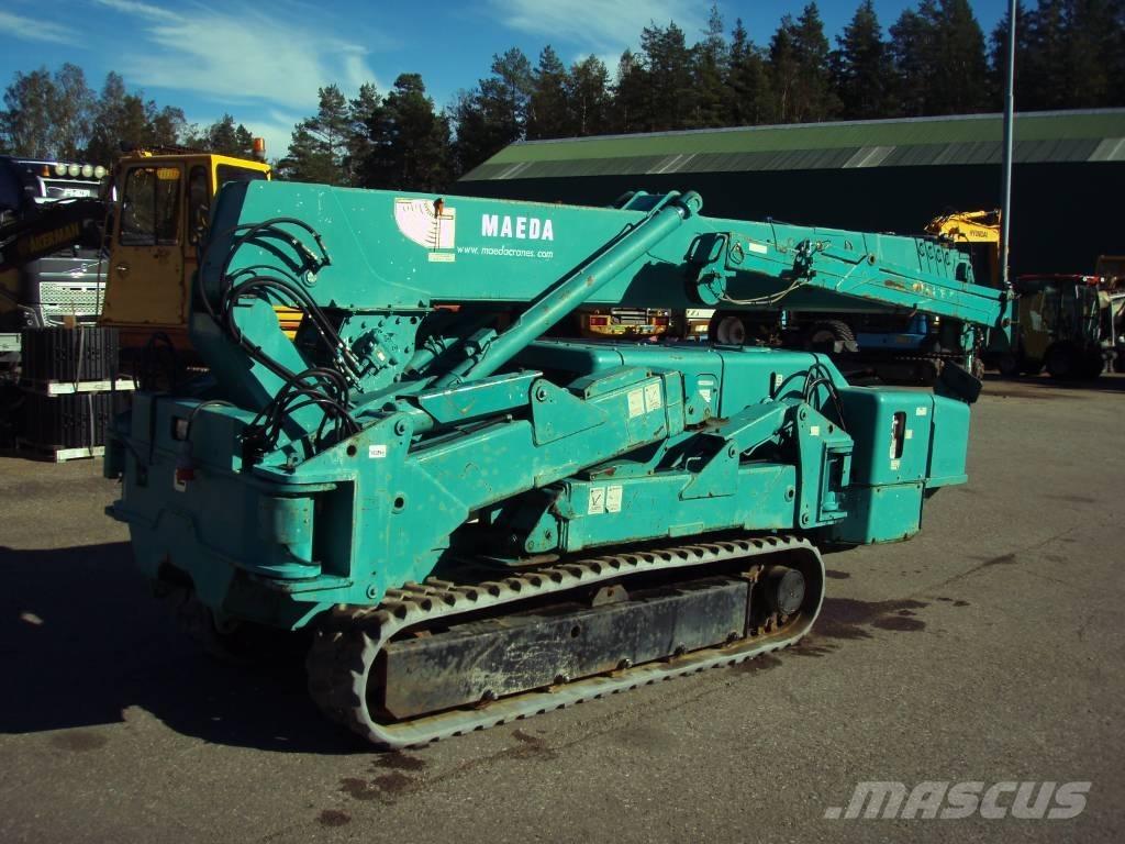 Maeda MC 405 CRME Macarele