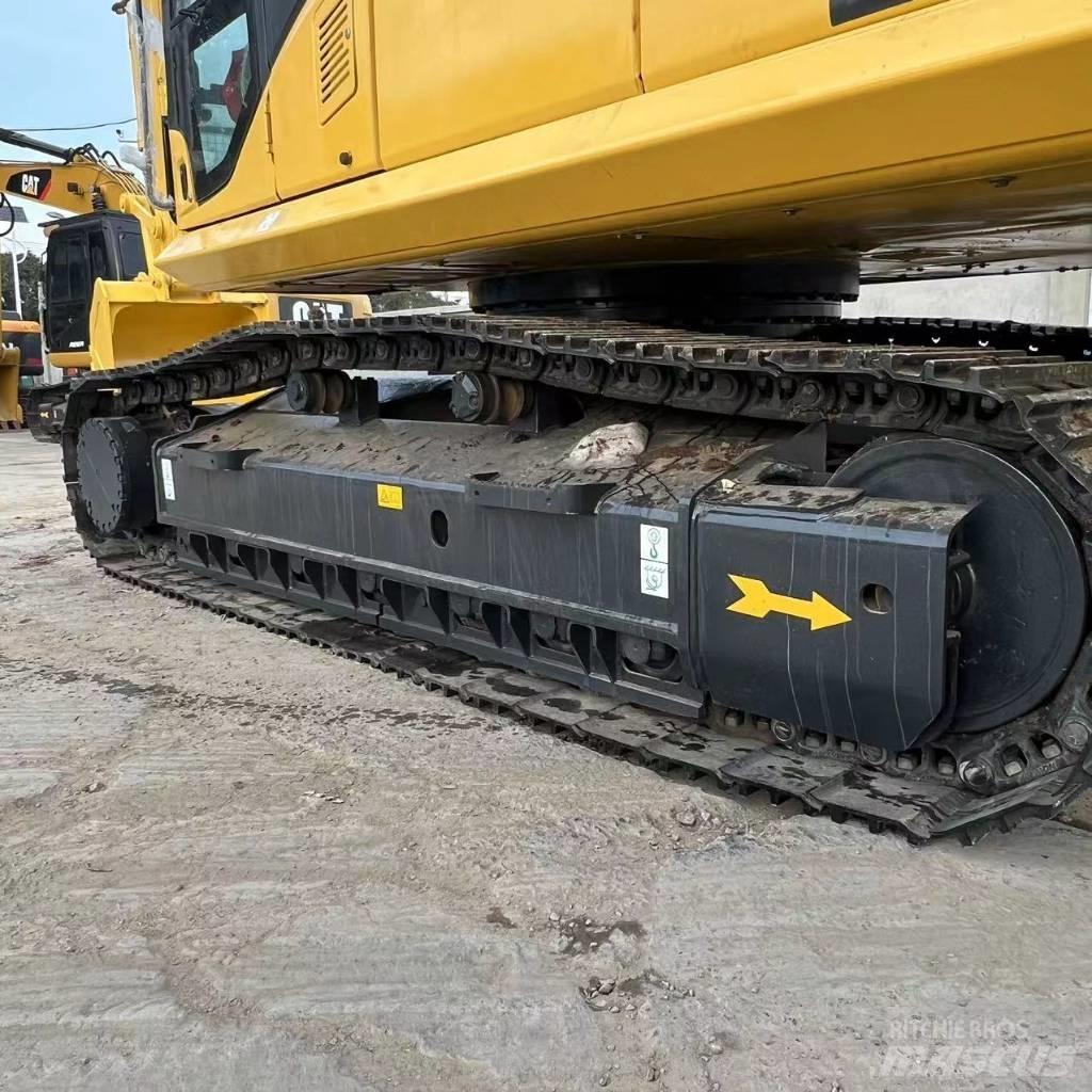 Komatsu PC360-7 Excavatoare pe șenile
