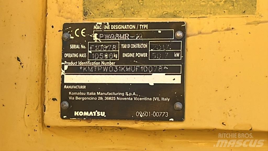 Komatsu PW 98 MR Excavatoare cu roti