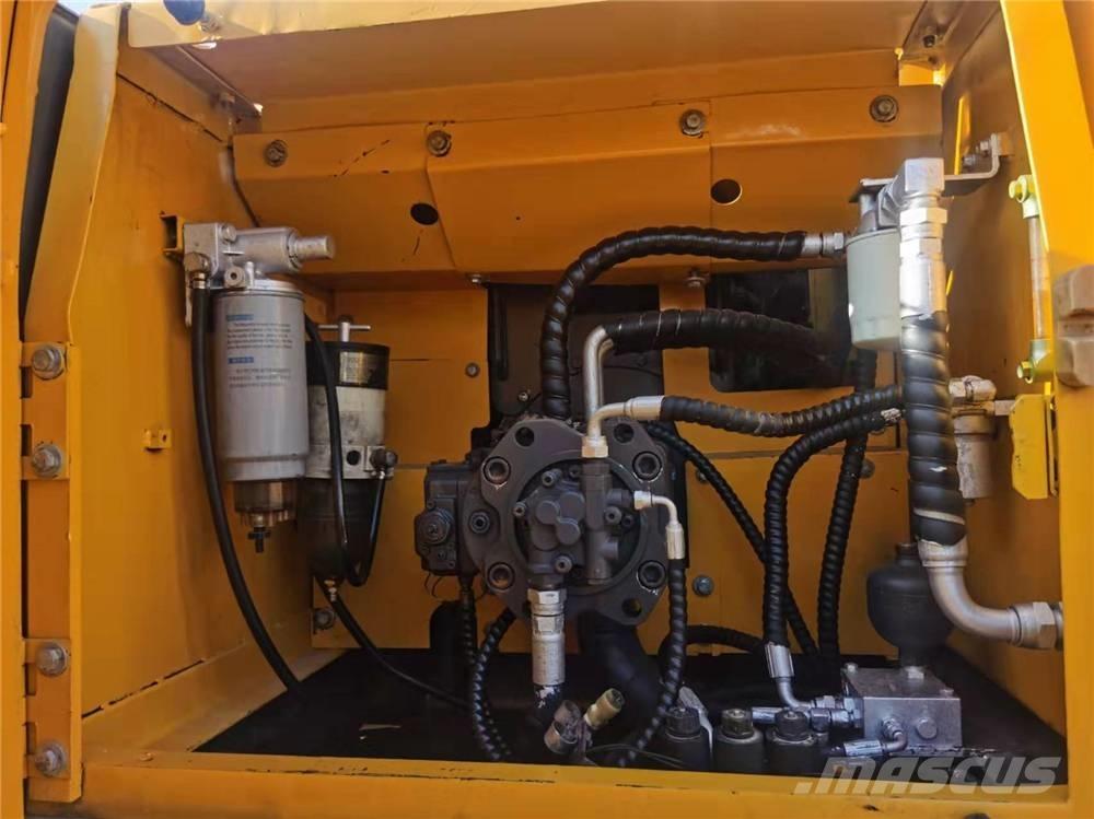 Volvo EC210B Excavatoare pe șenile
