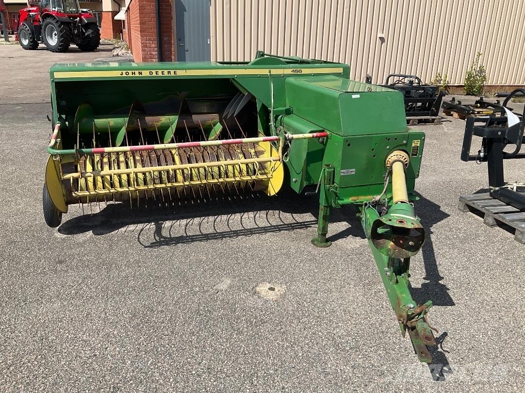John Deere 440 Baler dreptunghiular