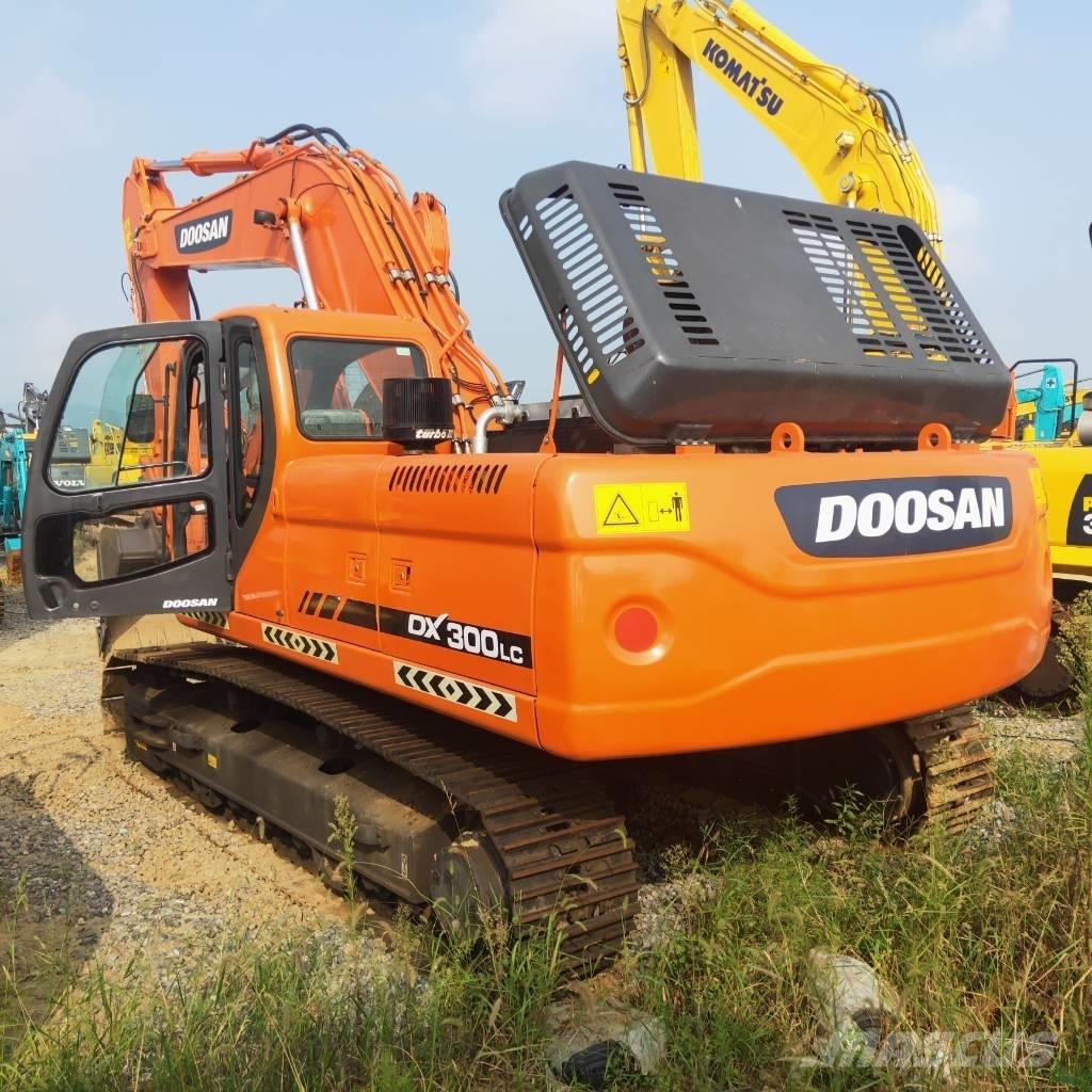Doosan DX 300 LC Excavatoare pe șenile
