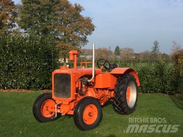 Allis-Chalmers U Tractoare