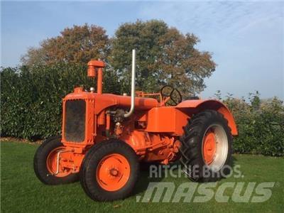 Allis-Chalmers U Tractoare