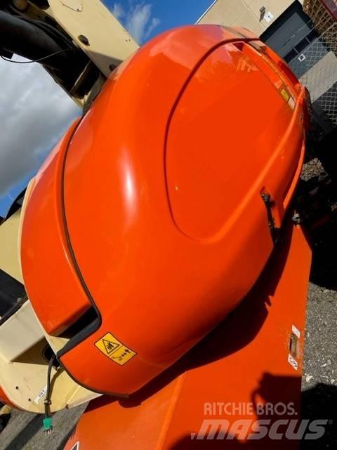 JLG 860 SJ Nacele cu brat telescopic