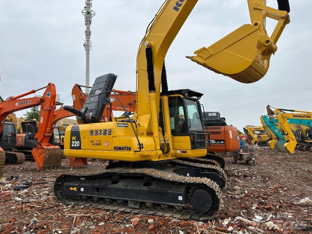 Komatsu PC 220-8M0 Excavatoare pe șenile
