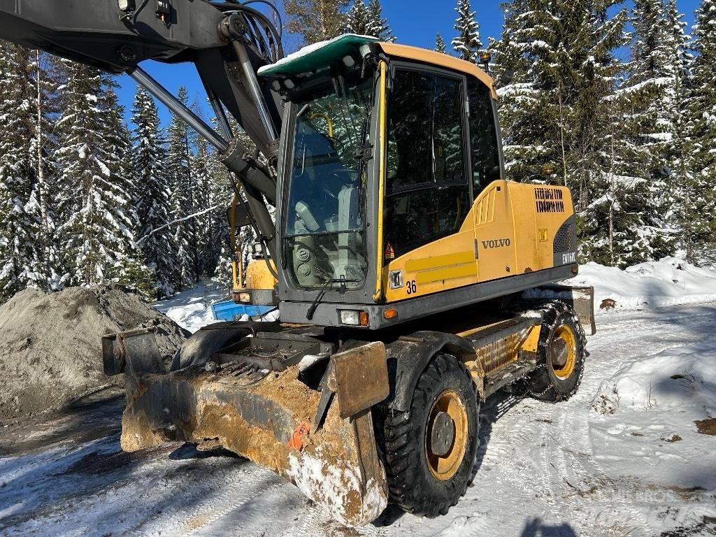 Volvo EW 160 C Excavatoare cu roti