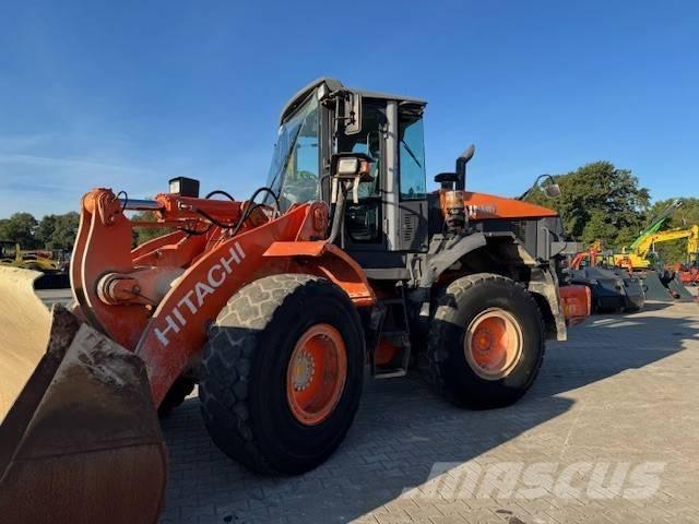 Hitachi ZW 180 Incarcator pe pneuri