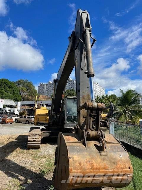 Volvo EC 220 DL Excavatoare pe șenile
