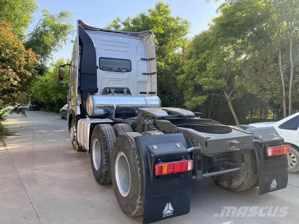 Howo A7 6X4 Autotractoare