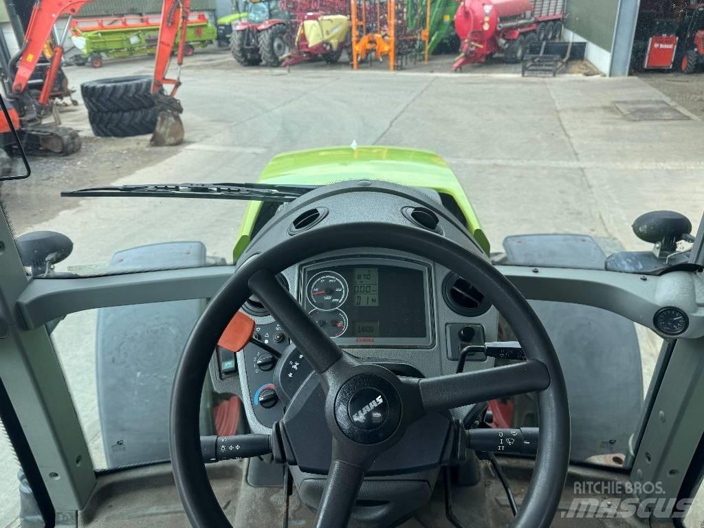 CLAAS Axion 810 Tractoare