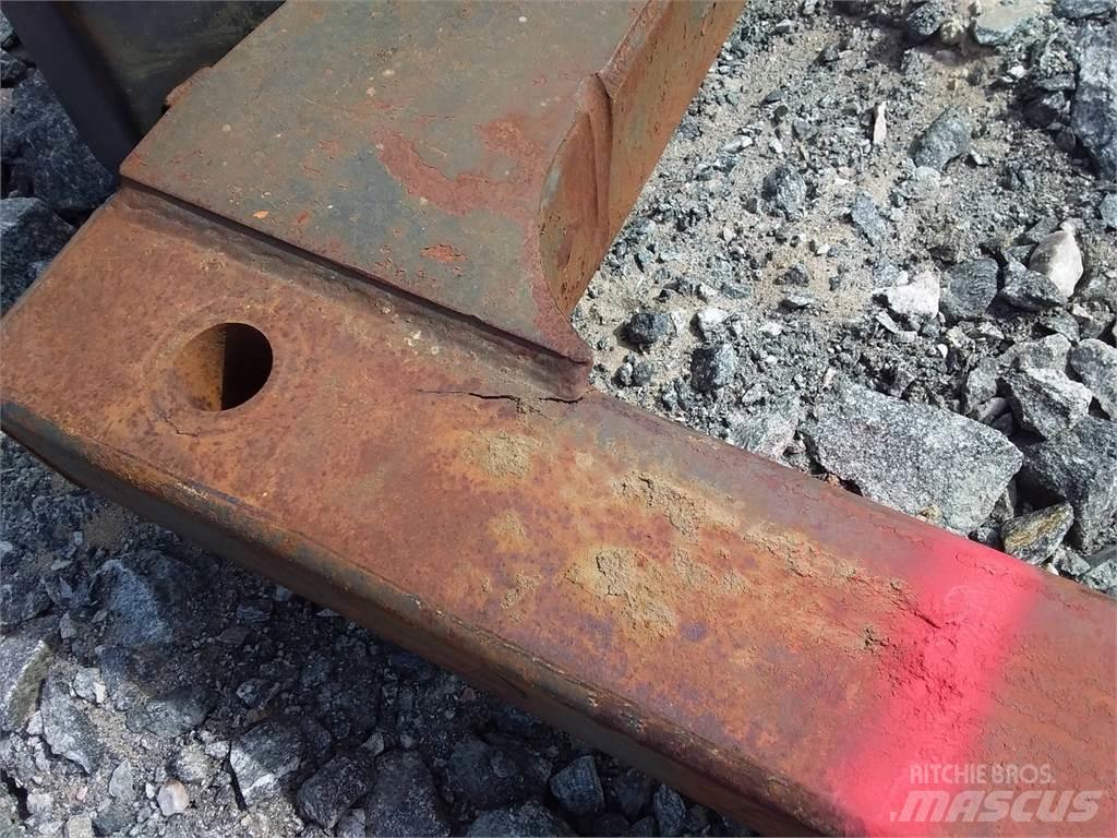 Valmet 890 Alte componente