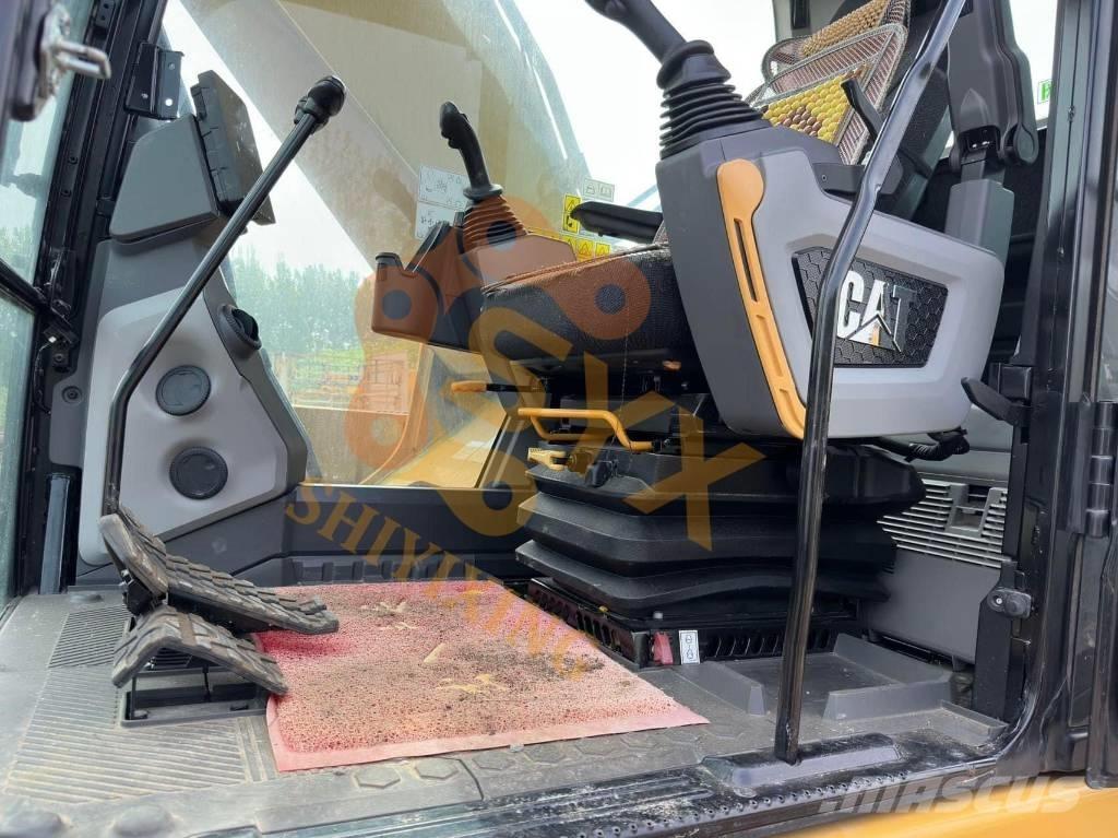 CAT 330 Excavatoare pe șenile
