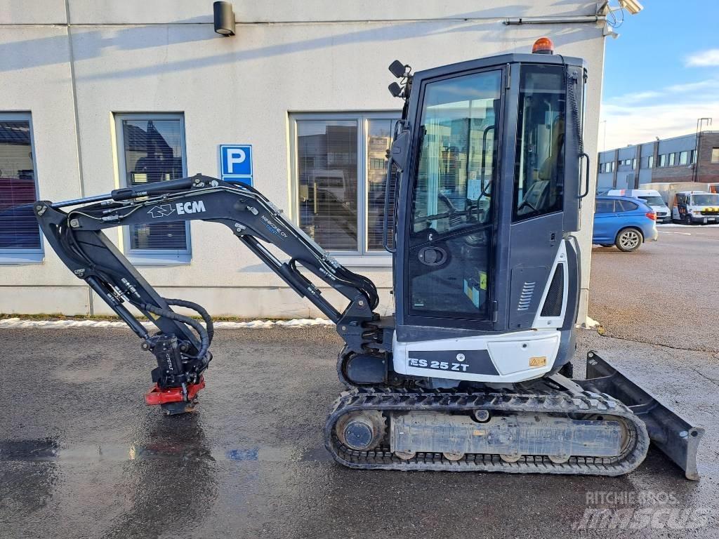 ECM ES 25 ZT Mini excavatoare < 7t