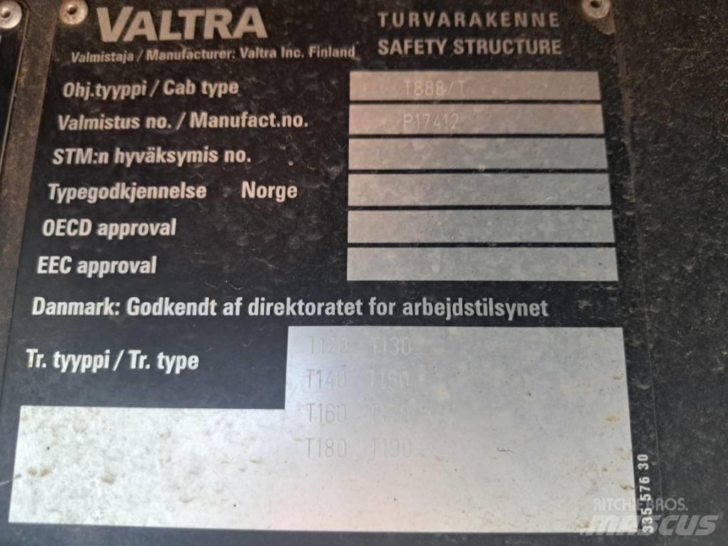 Valtra T 170 Tractoare