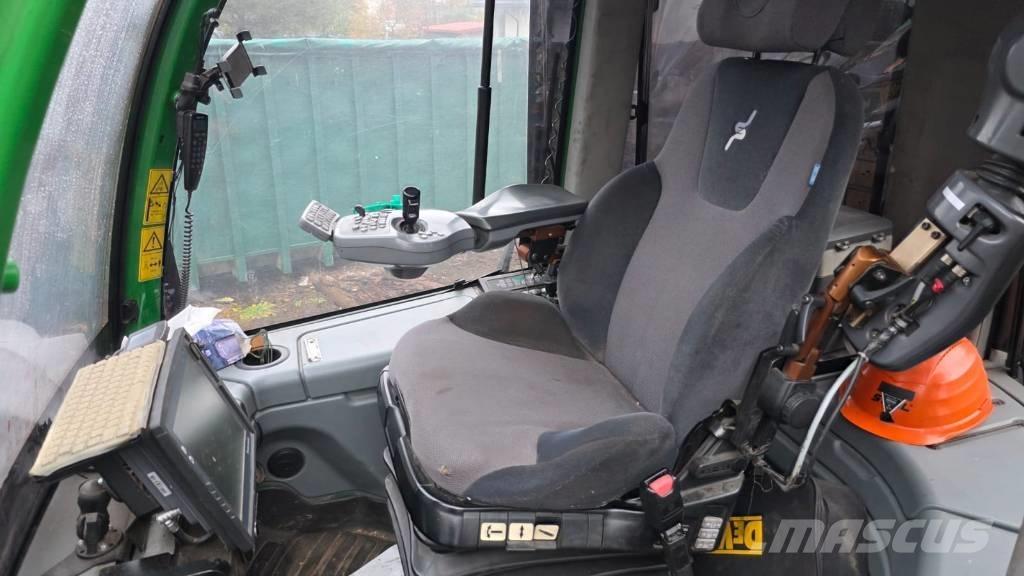 John Deere 1510 E Transportoare