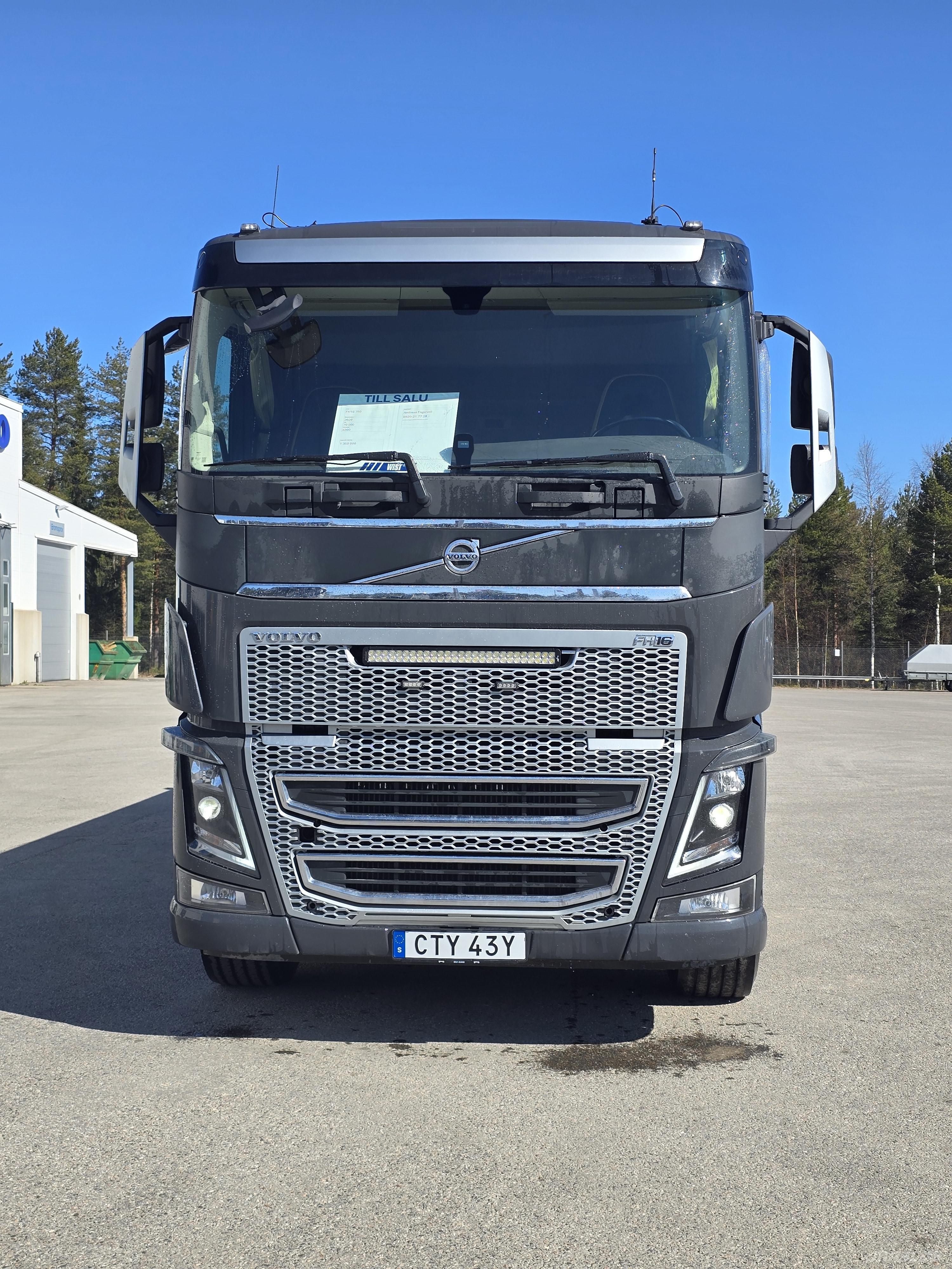 Volvo FH 16 750 Autobasculanta