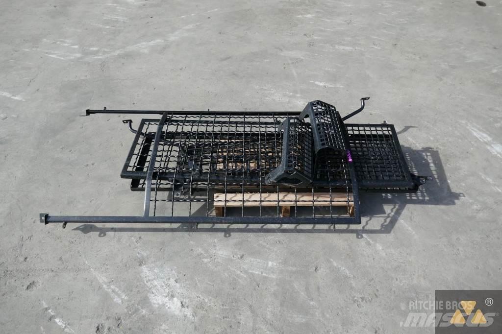 CAT Cab guards Cabine si interior