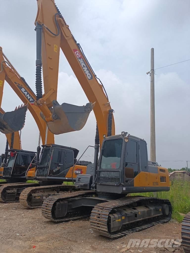 XCMG XE 215 DA Paleta de manipulare