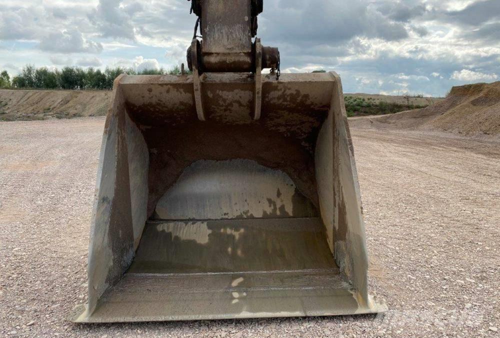 Komatsu PC 1000-1 Excavatoare pe șenile
